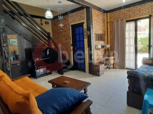 Casa em condomínio para Venda em Cabo Frio - 2