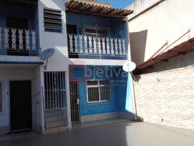 Apartamento para Venda em Cabo Frio - 2