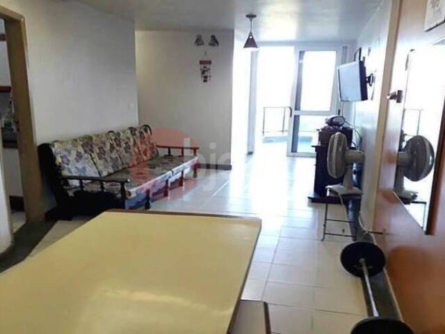 Apartamento para Venda em Cabo Frio - 4