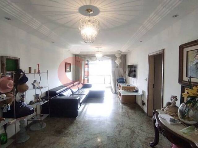 Apartamento para Venda em Cabo Frio - 2