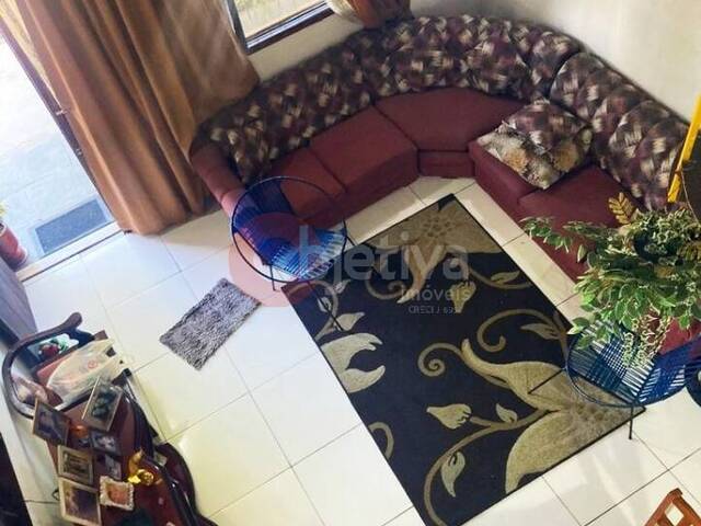 Apartamento para Venda em Cabo Frio - 3