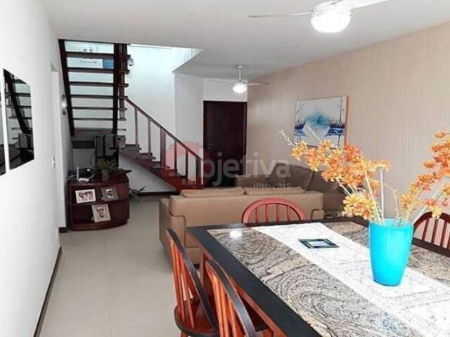 Apartamento para Venda em Cabo Frio - 2