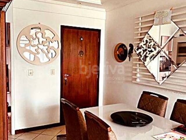 Apartamento para Venda em Cabo Frio - 3