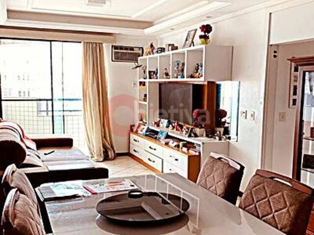 Apartamento para Venda em Cabo Frio - 2
