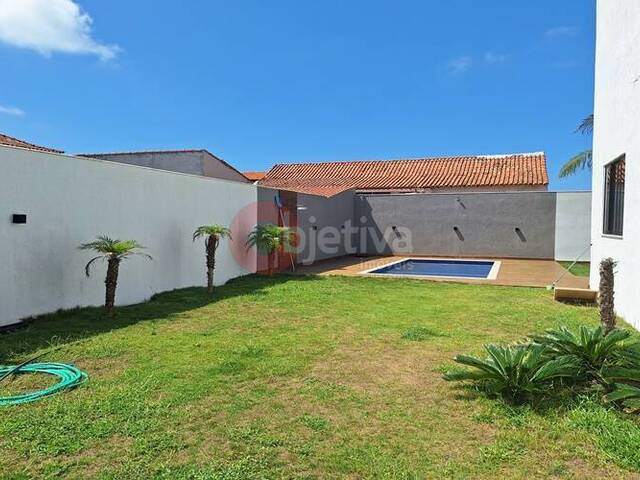 Casa para Venda em Cabo Frio - 3