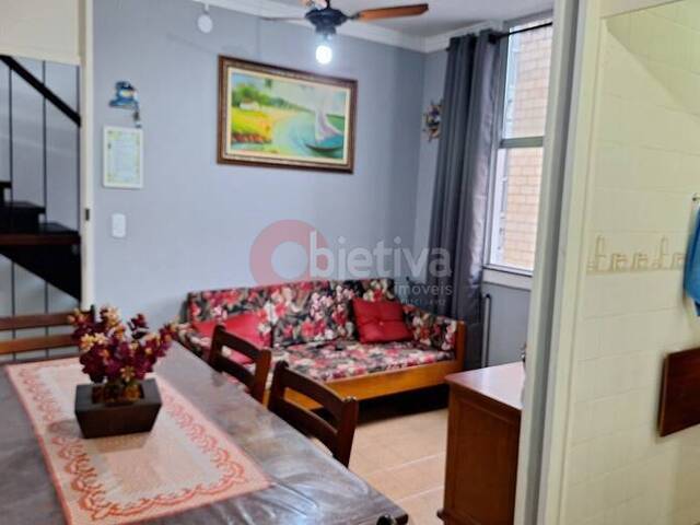 Apartamento para Venda em Cabo Frio - 2