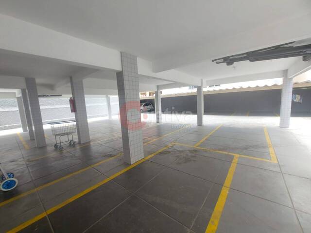 Apartamento para Venda em Cabo Frio - 3