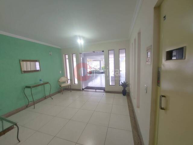 Apartamento para Venda em Cabo Frio - 5