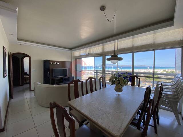Apartamento para Venda em Cabo Frio - 3