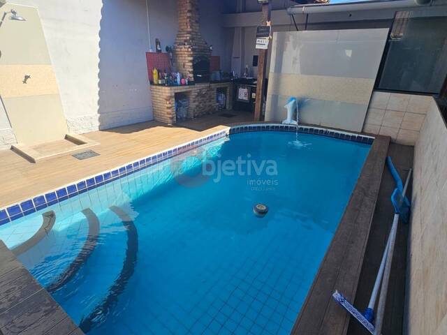 #1281 - Casa para Venda em Cabo Frio - RJ - 2
