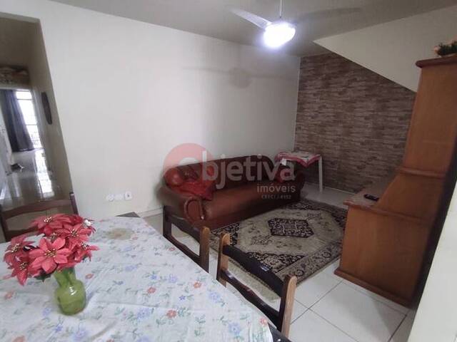 Apartamento para Venda em Cabo Frio - 2
