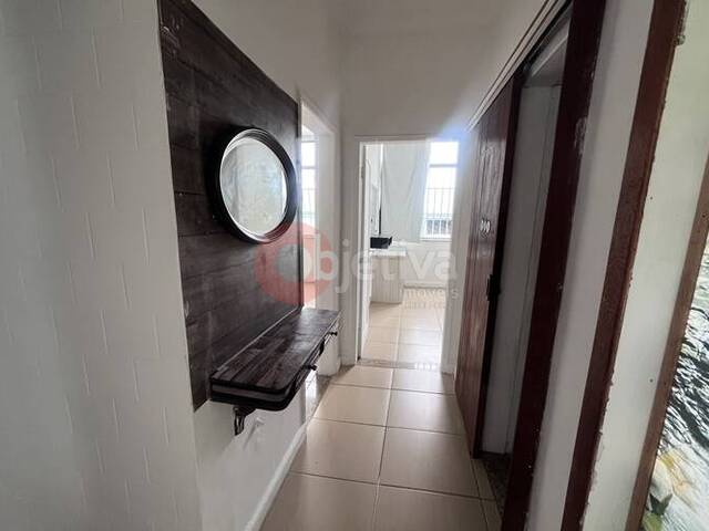 Apartamento para Venda em Cabo Frio - 2