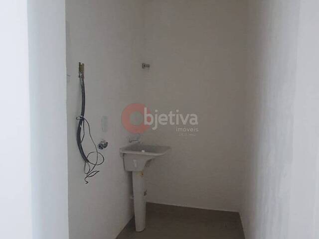Apartamento para Venda em Cabo Frio - 5
