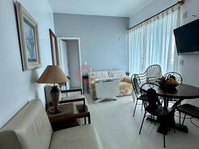 Apartamento para Venda em Cabo Frio - 3