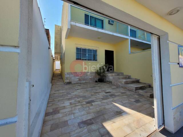 #1598 - Casa para Venda em Cabo Frio - RJ - 1