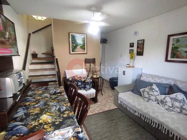 Casa em condomínio para Venda em Cabo Frio - 2
