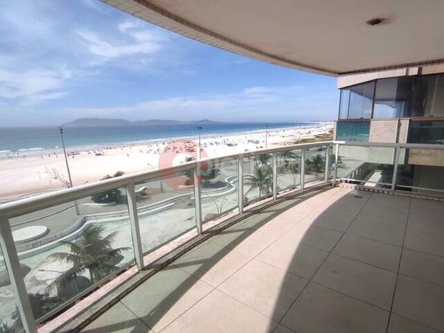 Cobertura para Venda em Cabo Frio - 4