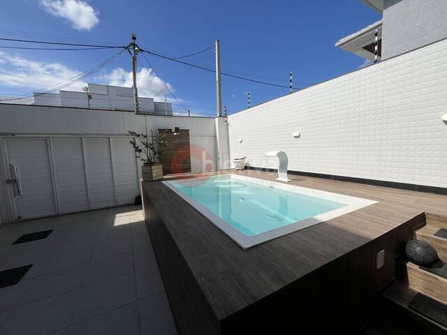 #1634 - Casa para Venda em Cabo Frio - RJ - 2