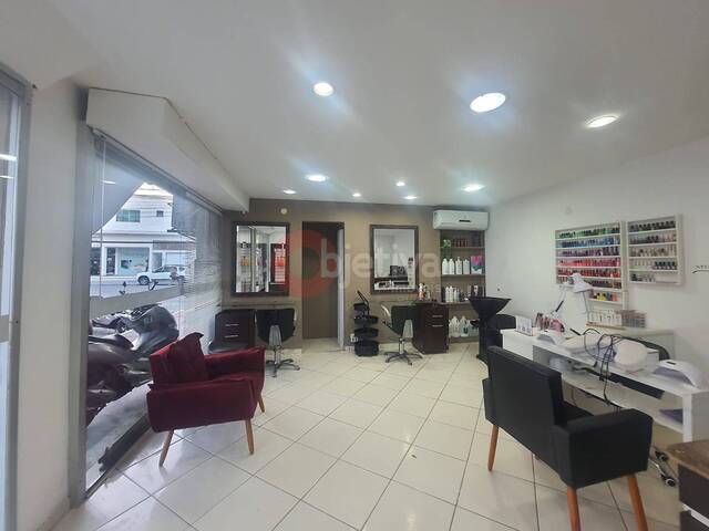 #1663 - Sala para Locação em Cabo Frio - RJ - 2
