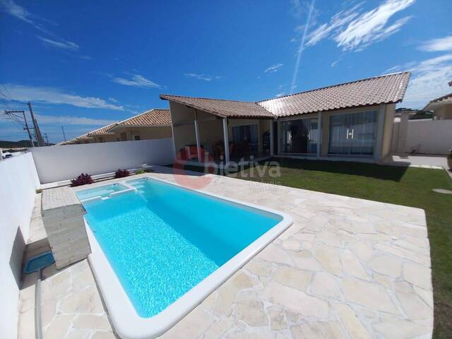 #1685 - Casa para Venda em São Pedro da Aldeia - RJ - 1