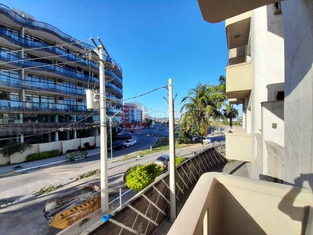 Apartamento para Venda em Cabo Frio - 2