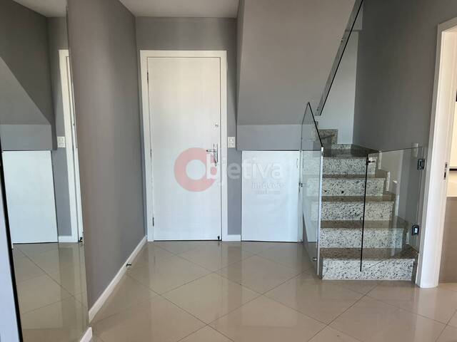 Cobertura para Venda em Cabo Frio - 4