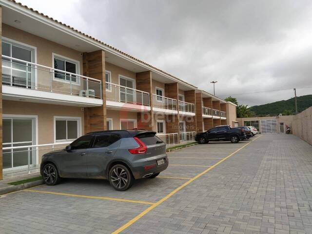 #1719 - Apartamento para Venda em Cabo Frio - RJ - 1