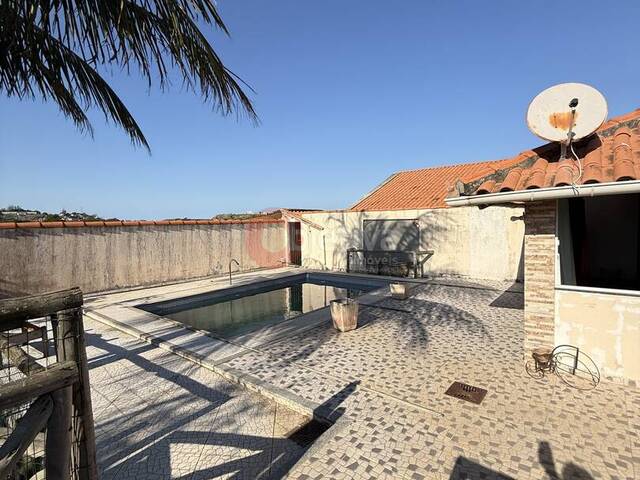 #1740 - Apartamento para Venda em São Pedro da Aldeia - RJ - 1