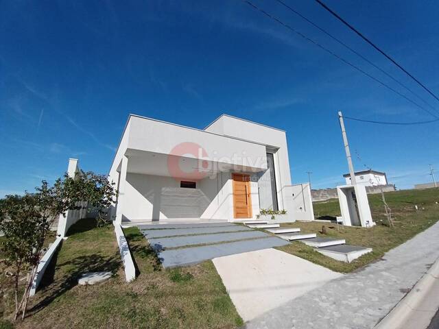#1752 - Casa para Venda em São Pedro da Aldeia - RJ - 2