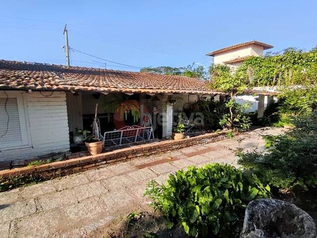 #1756 - Casa para Venda em Cabo Frio - RJ - 1