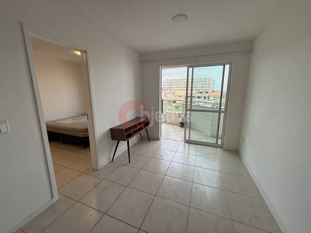 #1760 - Apartamento para Locação em Cabo Frio - RJ - 3
