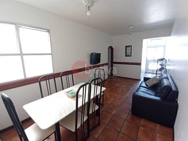 Apartamento para Venda em Cabo Frio - 2