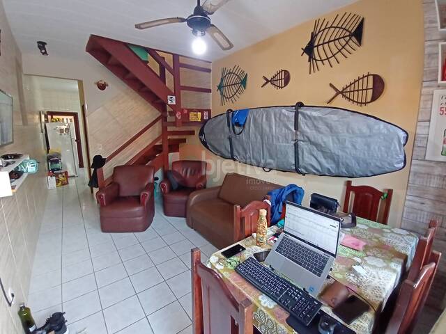 #1814 - Casa para Venda em Cabo Frio - RJ - 2