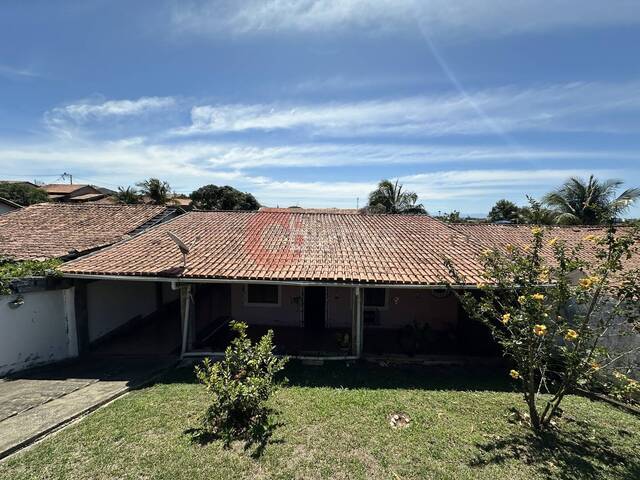 #1815 - Casa para Venda em Cabo Frio - RJ - 2