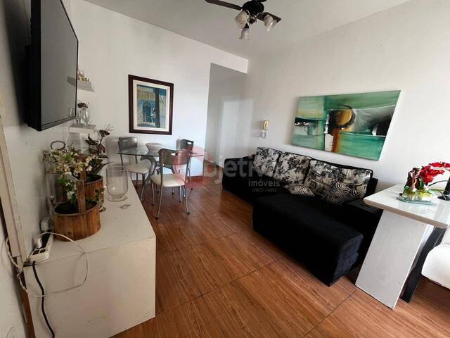 Apartamento para Venda em Cabo Frio - 2