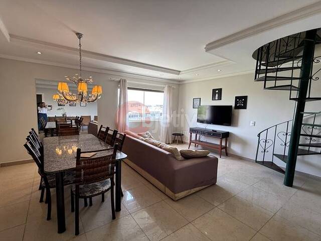 Cobertura para Venda em Cabo Frio - 3