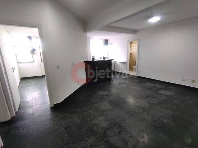 Apartamento para Venda em Cabo Frio - 2