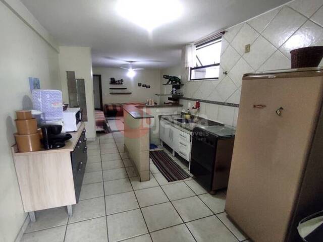 Apartamento para Venda em Cabo Frio - 5