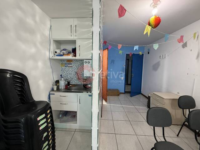 Sala para Venda em Cabo Frio - 4