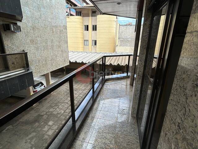 Apartamento para Venda em Cabo Frio - 5