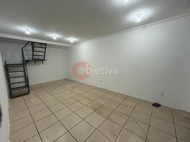Sala para Venda em Cabo Frio - 3