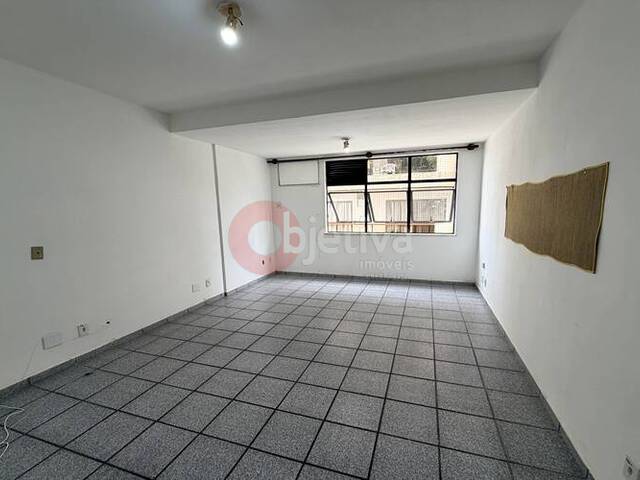 Apartamento para Venda em Cabo Frio - 2