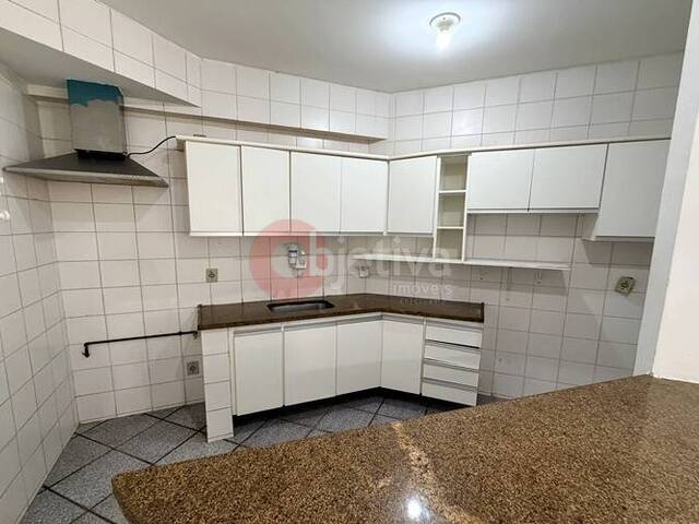 Apartamento para Venda em Cabo Frio - 5