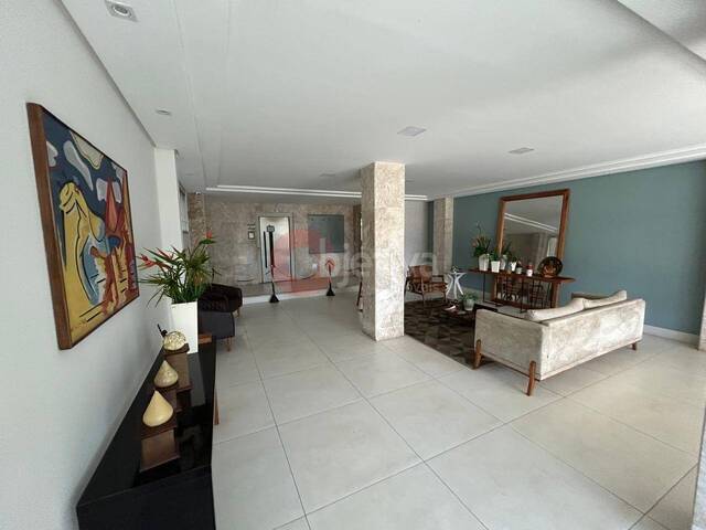 Apartamento para Venda em Cabo Frio - 5