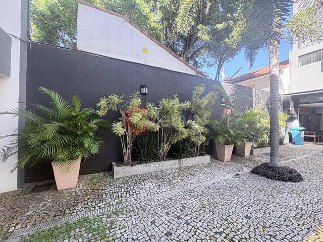 Sala para Venda em Cabo Frio - 3