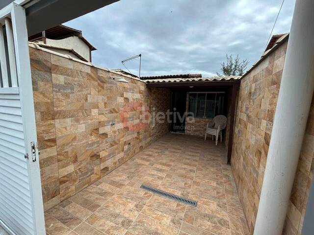 #1960 - Casa para Locação em Cabo Frio - RJ - 2