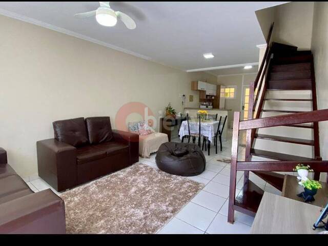 Apartamento para Venda em Cabo Frio - 2