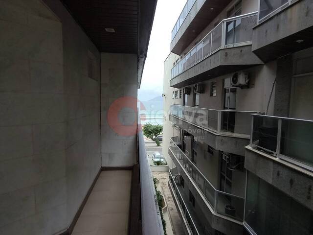 Apartamento para Venda em Cabo Frio - 4