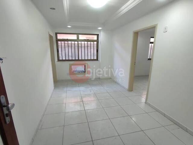 Sala para Venda em Cabo Frio - 2