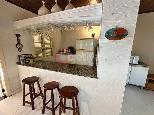 Casa em condomínio para Venda em Cabo Frio - 4